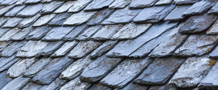 Couverture ardoise en Moselle : élégance et durabilité pour votre maison