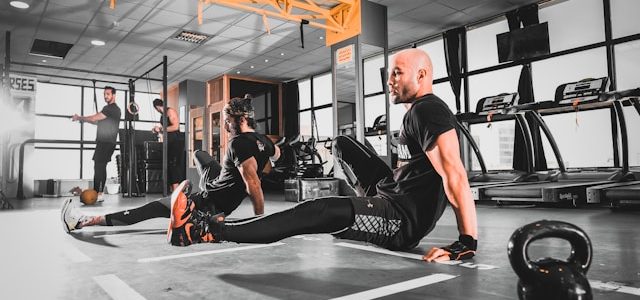 HIIT pour tous : stratégies d’entraînement court et intense
