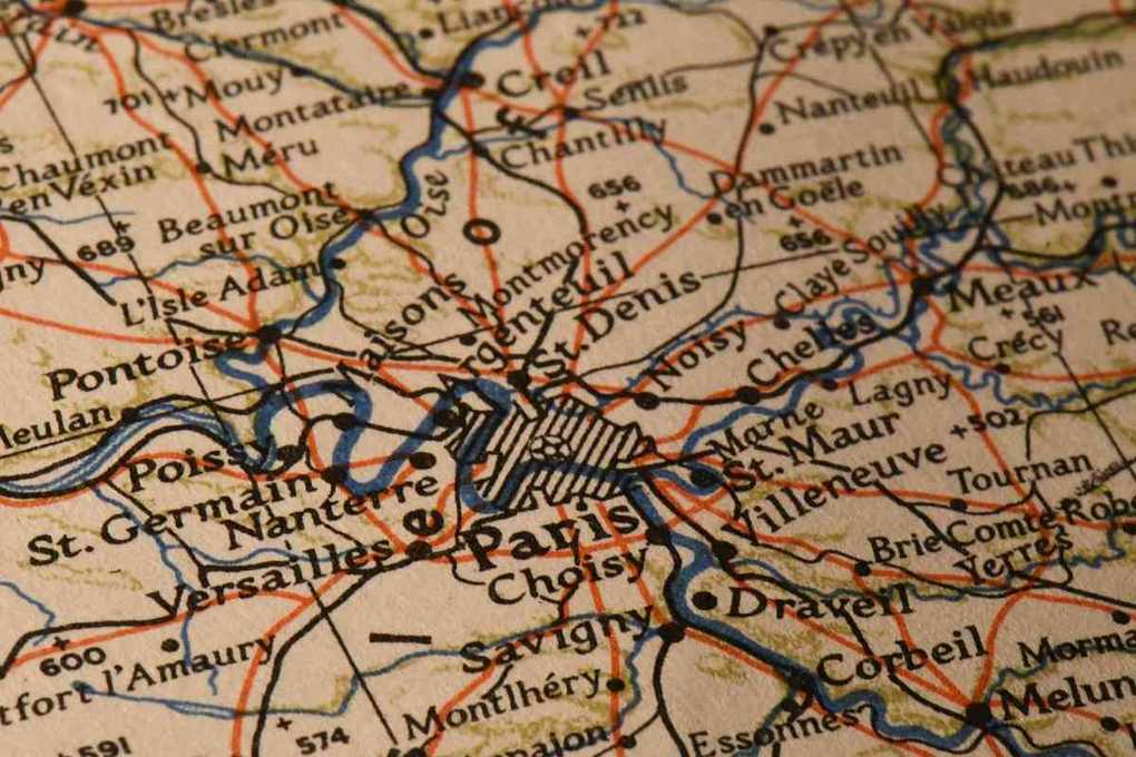 Carte ancienne détaillant la région autour de Paris avec noms de villes Carte ancienne détaillant la région autour de Paris avec noms de villes